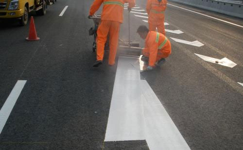 阿拉尔丙烯酸标线涂料