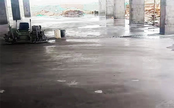 阿拉尔不发火地面